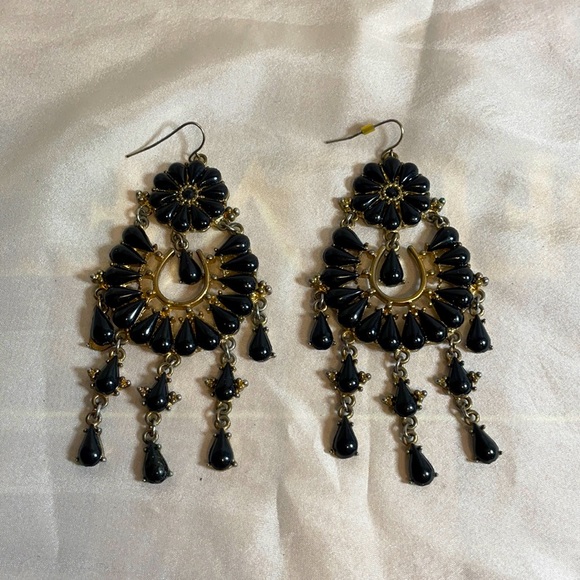 Black + Gold Flower Design Earrings - Picture 1 of 1